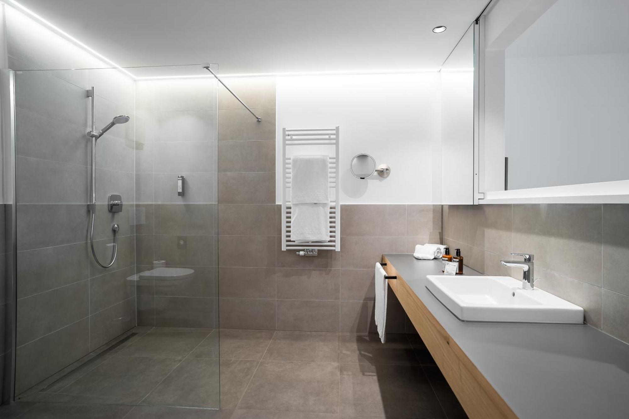 Haller Suites & Restaurant 브레싸노네 객실 사진